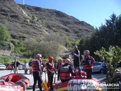 Rafting Noguera Pallaresa - Parque Nacional de Aigüestortes y Lago San Mauricio; material trekking